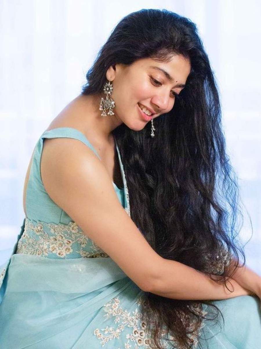 Hot Sex Sai Palavi - Proof that Sai Pallavi looks her best in sarees | Times of India