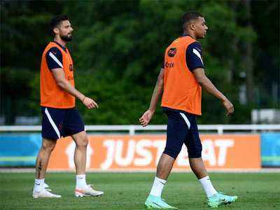 Feud between Mbappe and Giroud escalates at Euro 2020