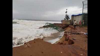 Beach nourishment at Veli and Poonthura, a challenging task