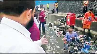 Maharashtra: Shiv Sena legislator’s lesson on cleanliness causes a stink