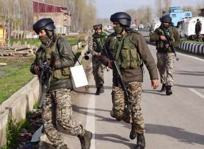 Militant found dead in lake in Kashmir