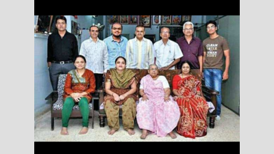 Families of centurion blood donors keep legacy of Surti spirit in Gujarat alive