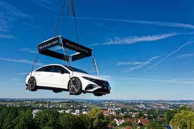 Electric car flying? Mercedes-Benz EQS ‘found’ hanging in air