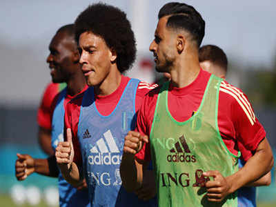 Euro: Axel Witsel likely to make comeback on Thursday
