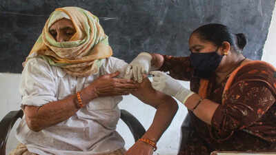 Single dose of Covid-19 vaccine sufficient for already infected people: Study
