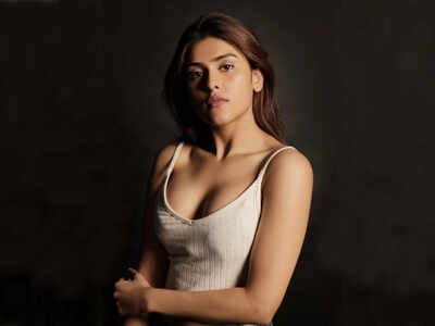 Actress Naira Shah arrested by NCB for consuming drugs