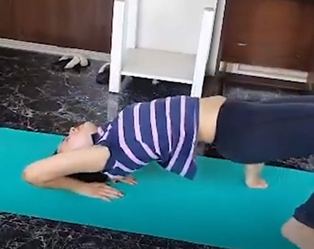 
Watch! Janki Bodiwala gives a glimpse of her yoga session with her brother
