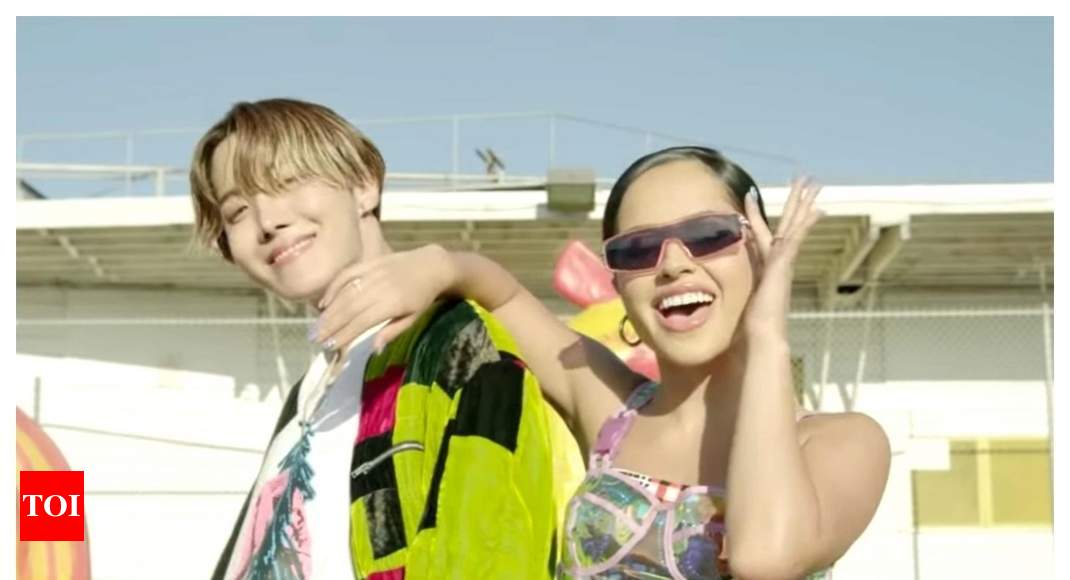 Becky G fangirls over BTS's 'Chicken Noodle Soup' performance | K-pop Movie  News - Times of India