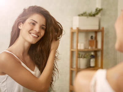 15 at-home beauty tips every woman should know