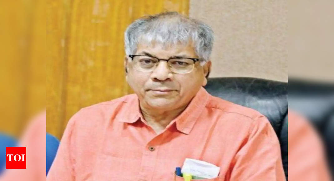 Kolhapur: Prakash Ambedkar to take part in silent sit-in protest today ...