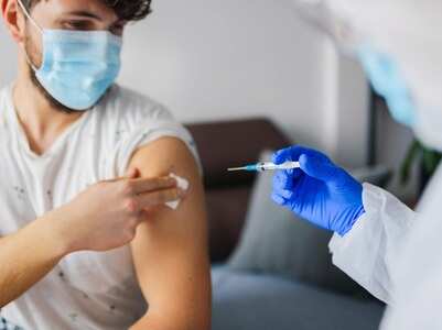 Do recovered patients need a single vaccine dose?