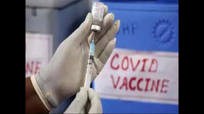 Nagpur municipal corporation officials meet community heads to remove vaccine hesitancy