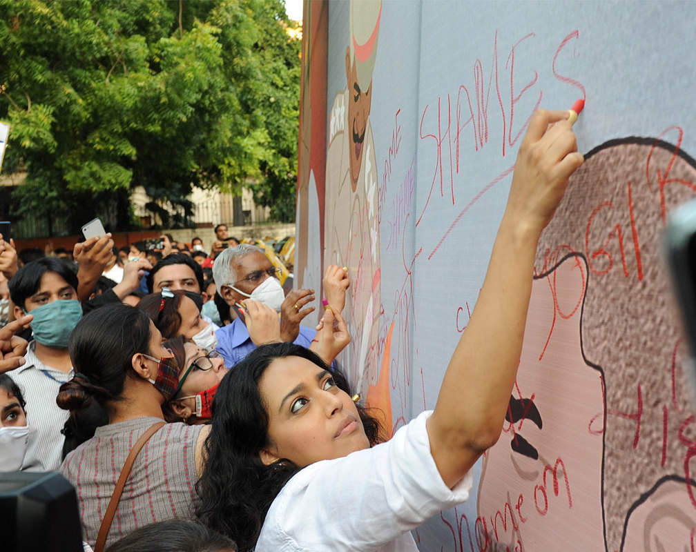 
Complaint against Swara Bhaskar, Twitter, others over Ghaziabad assault video
