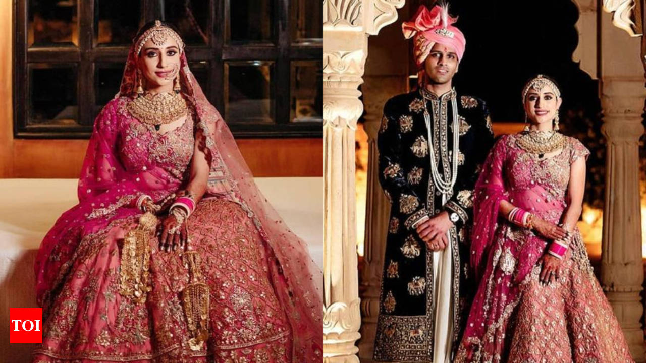 Bridal Lehenga Collection | Buy Latest Designer Bridal Lehenga, Silk Wedding  Lehenga Online | Ritu Kumar