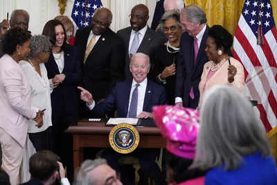 Biden signs bill making Juneteenth a federal holiday