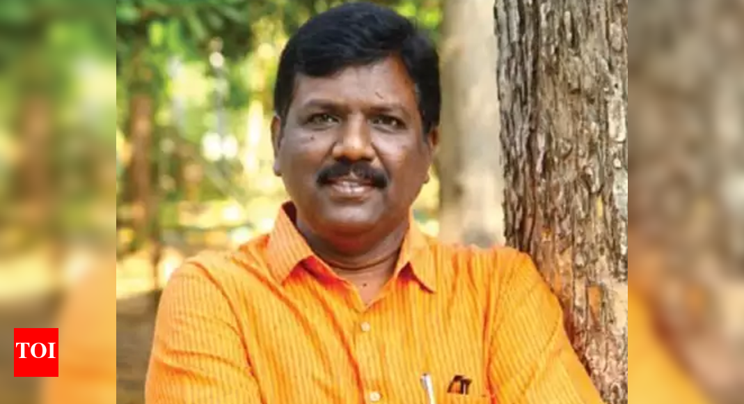 Urge PM Modi to reduce gap between 2 doses, Ravikumar tells Stalin ...