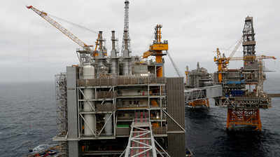 Norway's May oil, gas output exceed forecast