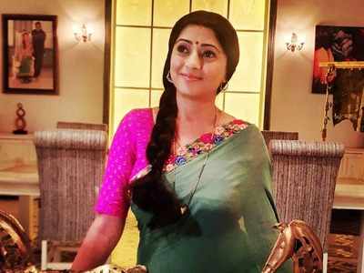 When performing 'kanyadaan' in TV show made Reena Kapoor emotional