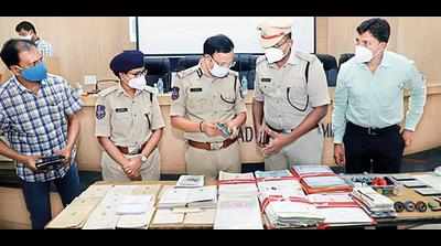 Five arrested for cheating a man with fake sale deed in Hyderabad