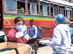 Singer Mika Singh initiates free ‘langar’ service for needy people amid coronavirus outbreak