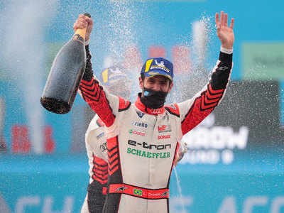 Lucas di Grassi wins Puebla Formula E race