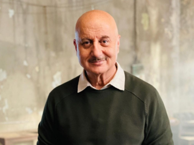 When Anupam Kher was rejected by All India Radio Shimla for casual ...