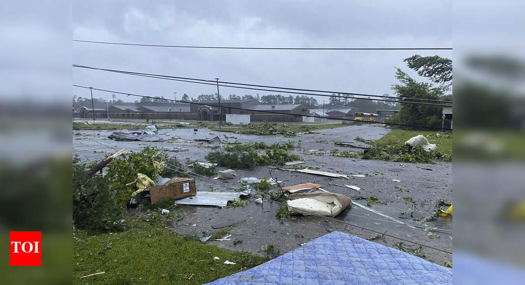 Tropical storm kills 14 people in Alabama 2 Tropical storm kills 14 people in Alabama