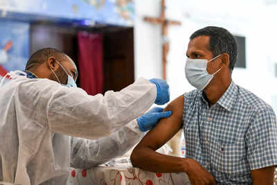 Abu Dhabi opens up free Covid-19 vaccines to tourists