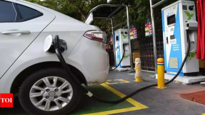 Gujarat announces EV policy, predicts 1.1 lakh vehicles on road by 2023