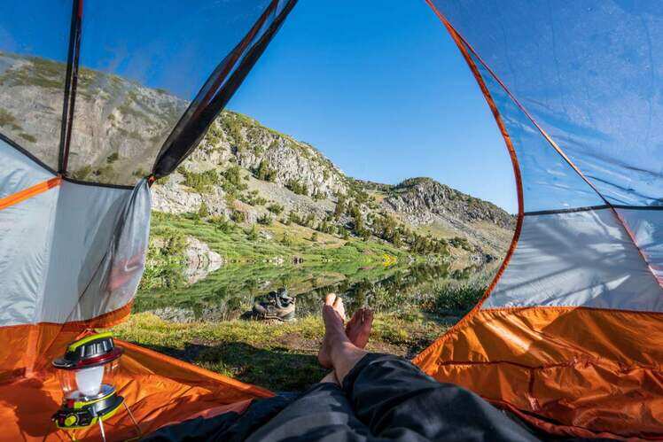 Hike in the Mammoth Basin Lakes