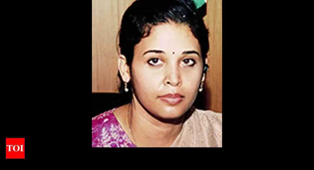 Rohini violated norms by building pool: Probe