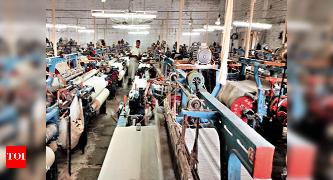 Malegaon power loom units cease operations, 2.5 lakh workers to be