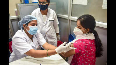Jab well done: Lucknow sets record with 25,000 shots | Lucknow News ...