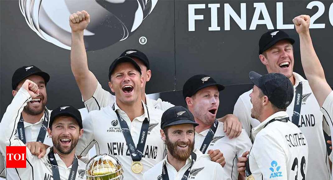 Cricketing legends hail 'incredible entertainment' after thrilling