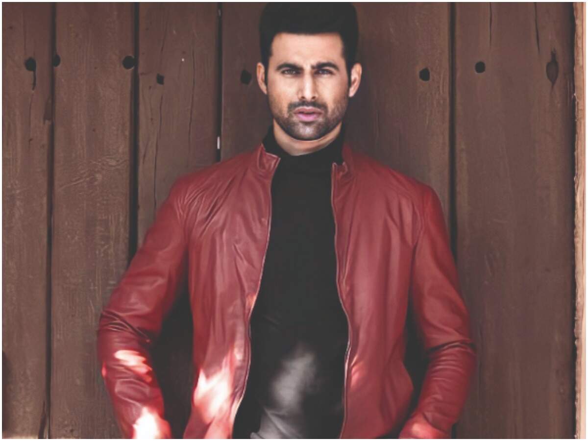 taxiwala red jacket