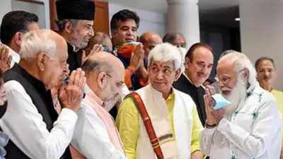 Jammu-Kashmir: PM Modi assures for early elections, backs delimitation
