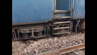 Goa-bound Rajdhani Express derails inside tunnel in Maharashtra; all passengers safe