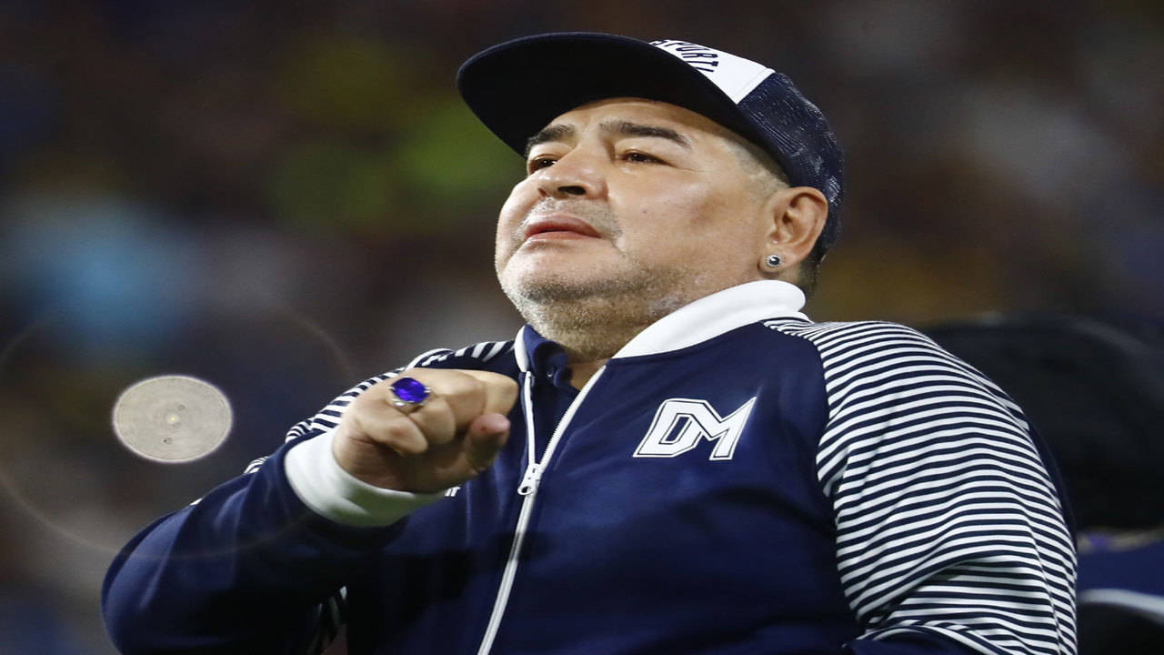 Diego Maradona dies: Argentine soccer legend was 60 - Los Angeles