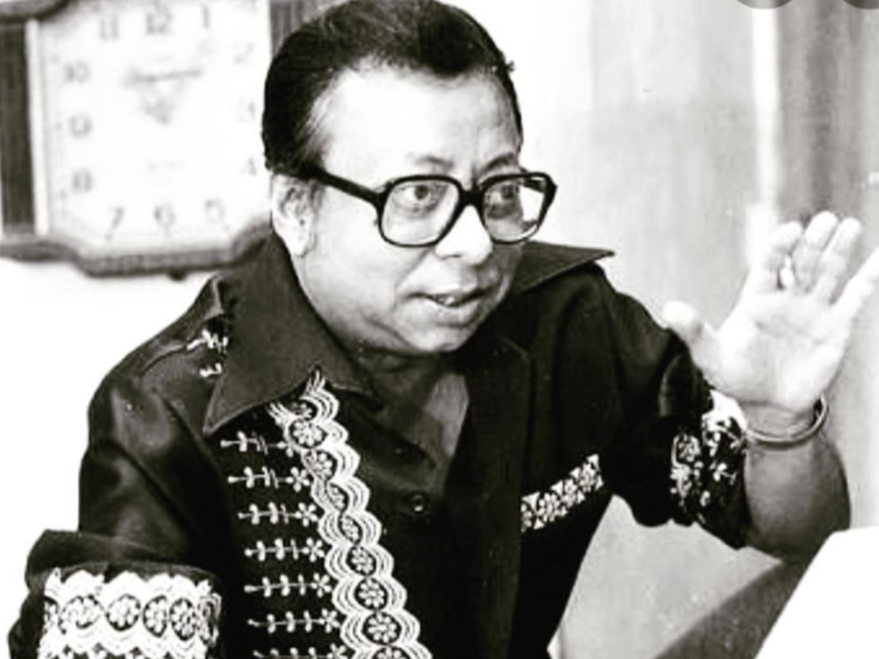 Bollywood remembers legendary musician R D Burman on his birth ...