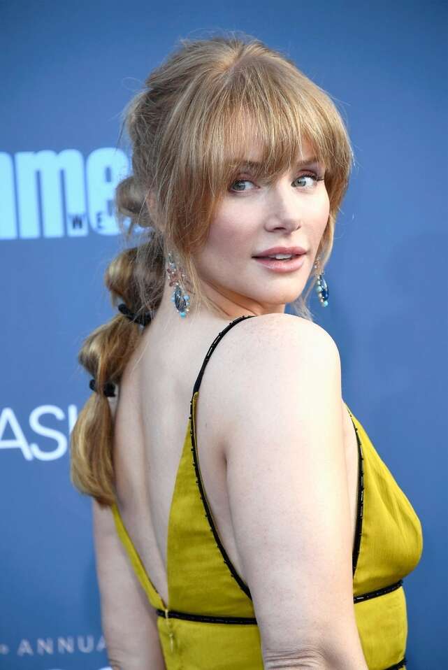 Bryce Dallas Howard Photos | Bryce Dallas Howard Images | Bryce Dallas Howard Pictures | Times of India Entertainment Bryce Dallas Howard Photos | Bryce Dallas Howard Images | Bryce Dallas Howard Pictures | Times of India Entertainment