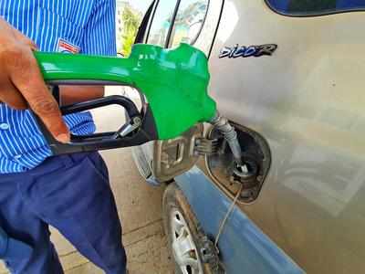 At Rs 6.5/km, petrol car drive 2.6 times costlier than CNG