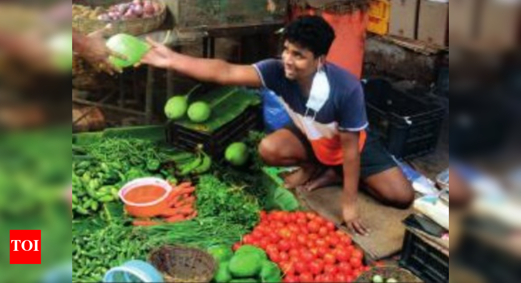 Kolkata: Rising fuel price sends veggie prices soaring