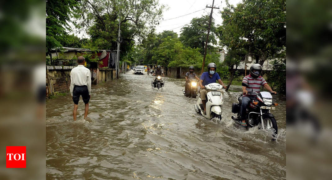 Some areas remain waterlogged in Patna | Patna News - Times of India