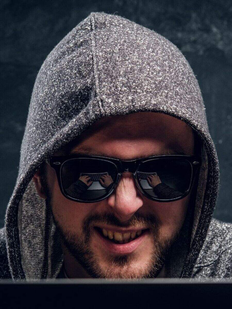 Traits Of A Serial Cheater Times of India