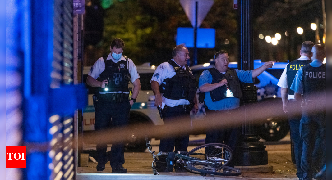 Chicago Shooting: 2 dead, 15 wounded in separate shootings in Chicago ...