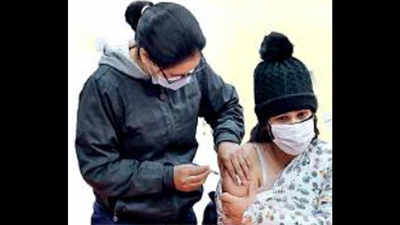Have special vaccination drives & on-site gynaecologists for pregnant women, say Pune specialists