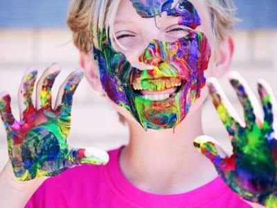 Acrylic paints for kids: Let the artist in your kid uncover some creativity
