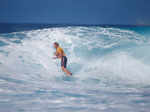 Surf The Pipeline in Oahu