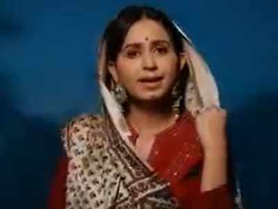 Kinjal Dave Sax - Kinjal Dave amuses her Instafam with the Gujarati hit track 'Jode Rehjo' |  Gujarati Movie News - Times of India