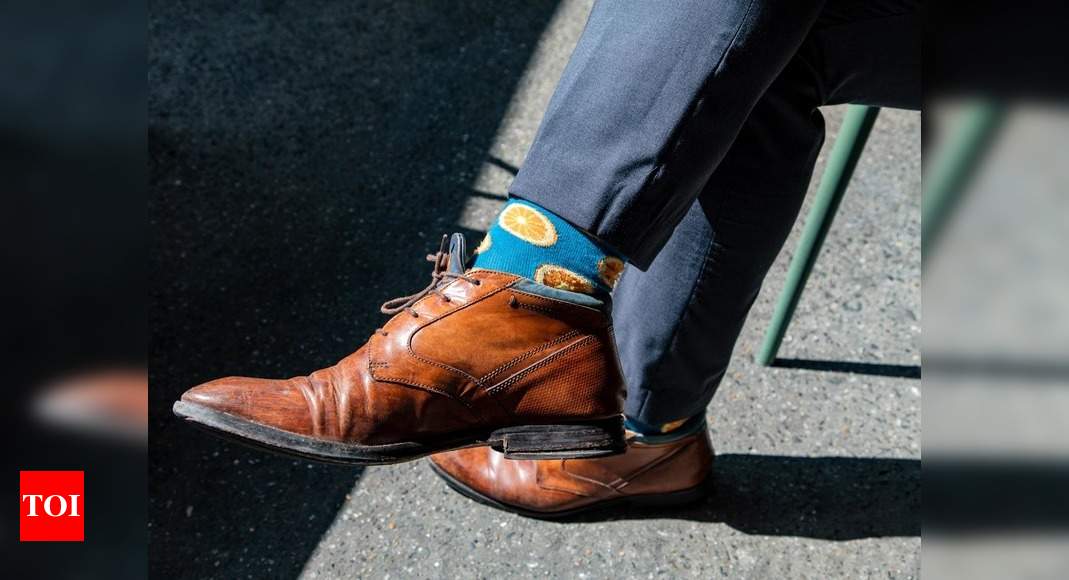 Mens Style Tips How to Wear KneeHigh Socks  London Sock Company